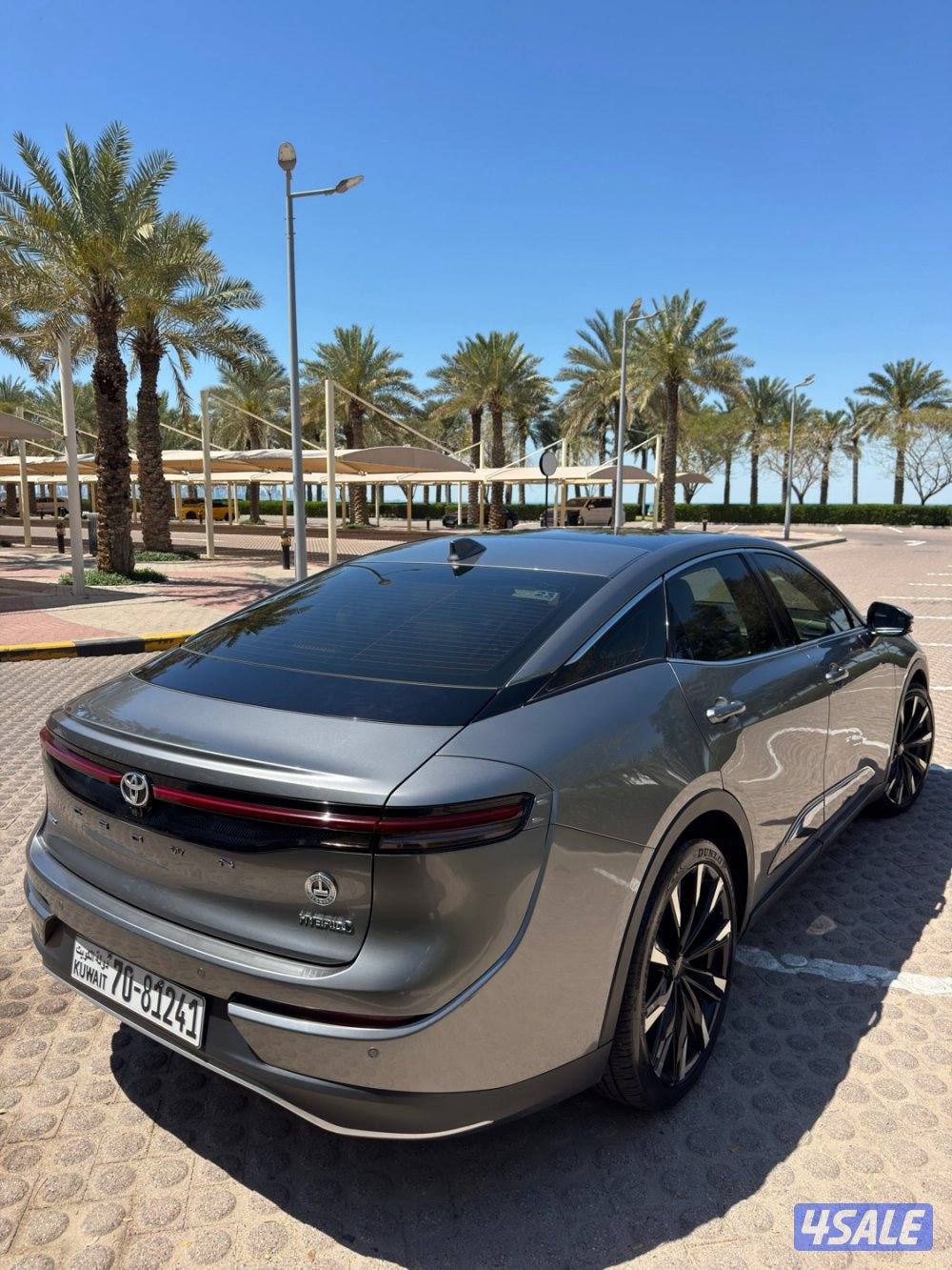 تـويـوتا كـراون اعلـى صنـف الدرجـة الاولـى2