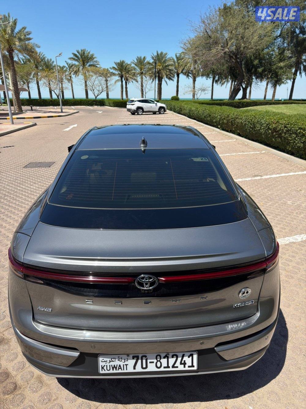 تـويـوتا كـراون اعلـى صنـف الدرجـة الاولـى4