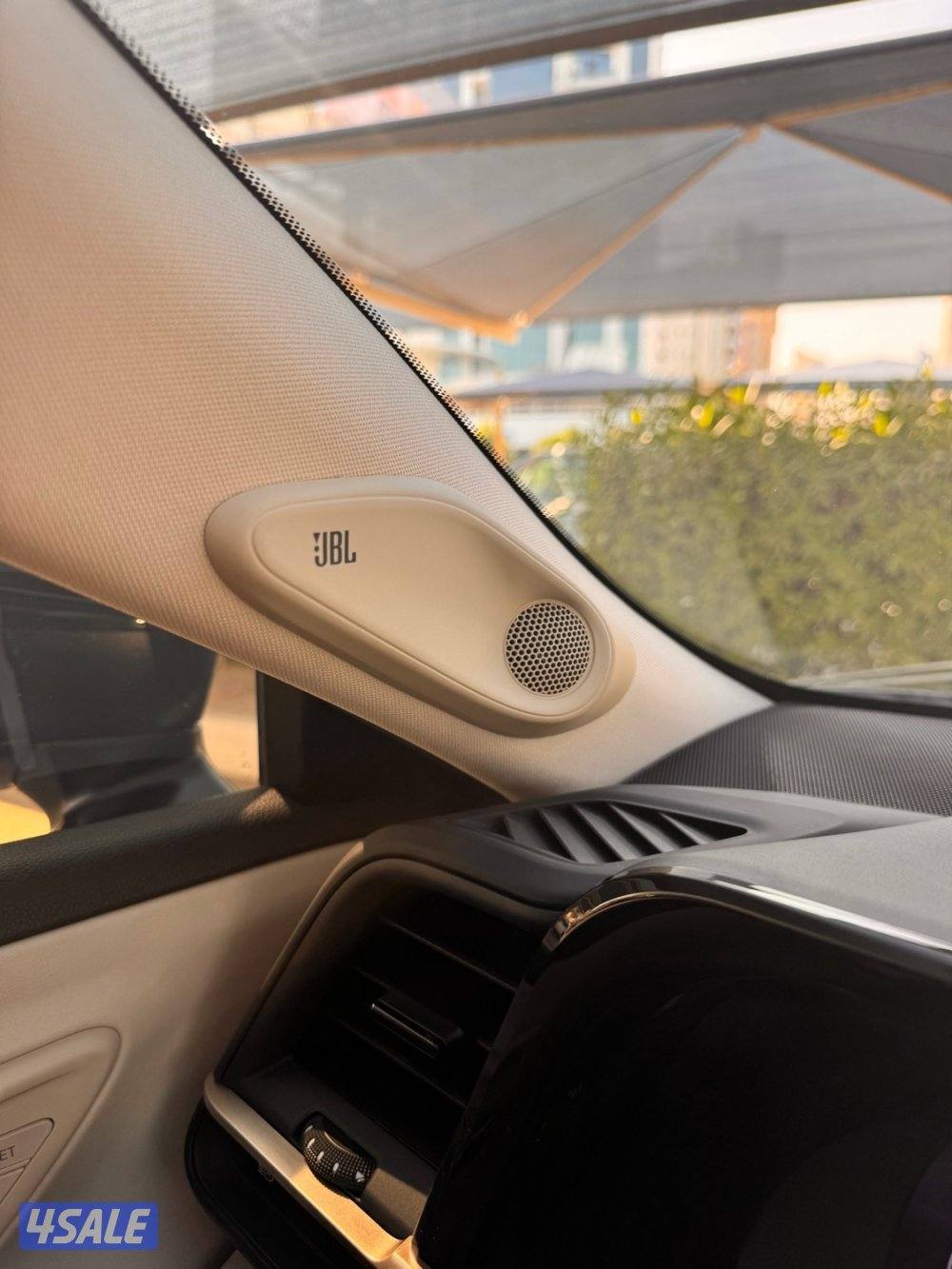 تـويـوتا كـراون اعلـى صنـف الدرجـة الاولـى12