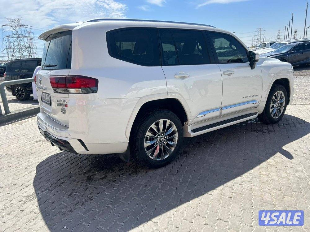 تويوتا لاند كروزر GX.R AEROs  twin turbo.V6 موديل 2024 ماشى 55.000 k.m2