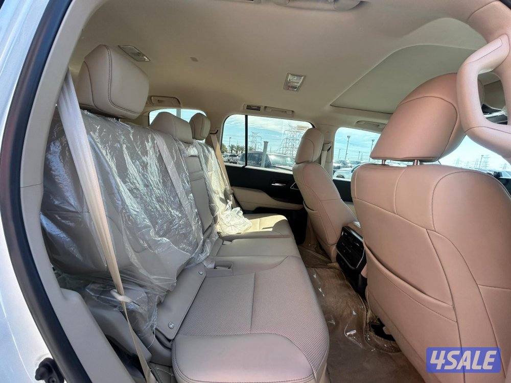 تويوتا لاند كروزر GX.R AEROs  twin turbo.V6 موديل 2024 ماشى 55.000 k.m4