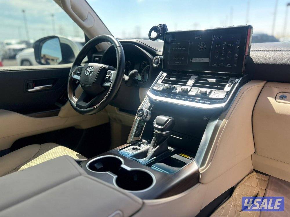 تويوتا لاند كروزر GX.R AEROs  twin turbo.V6 موديل 2024 ماشى 55.000 k.m7