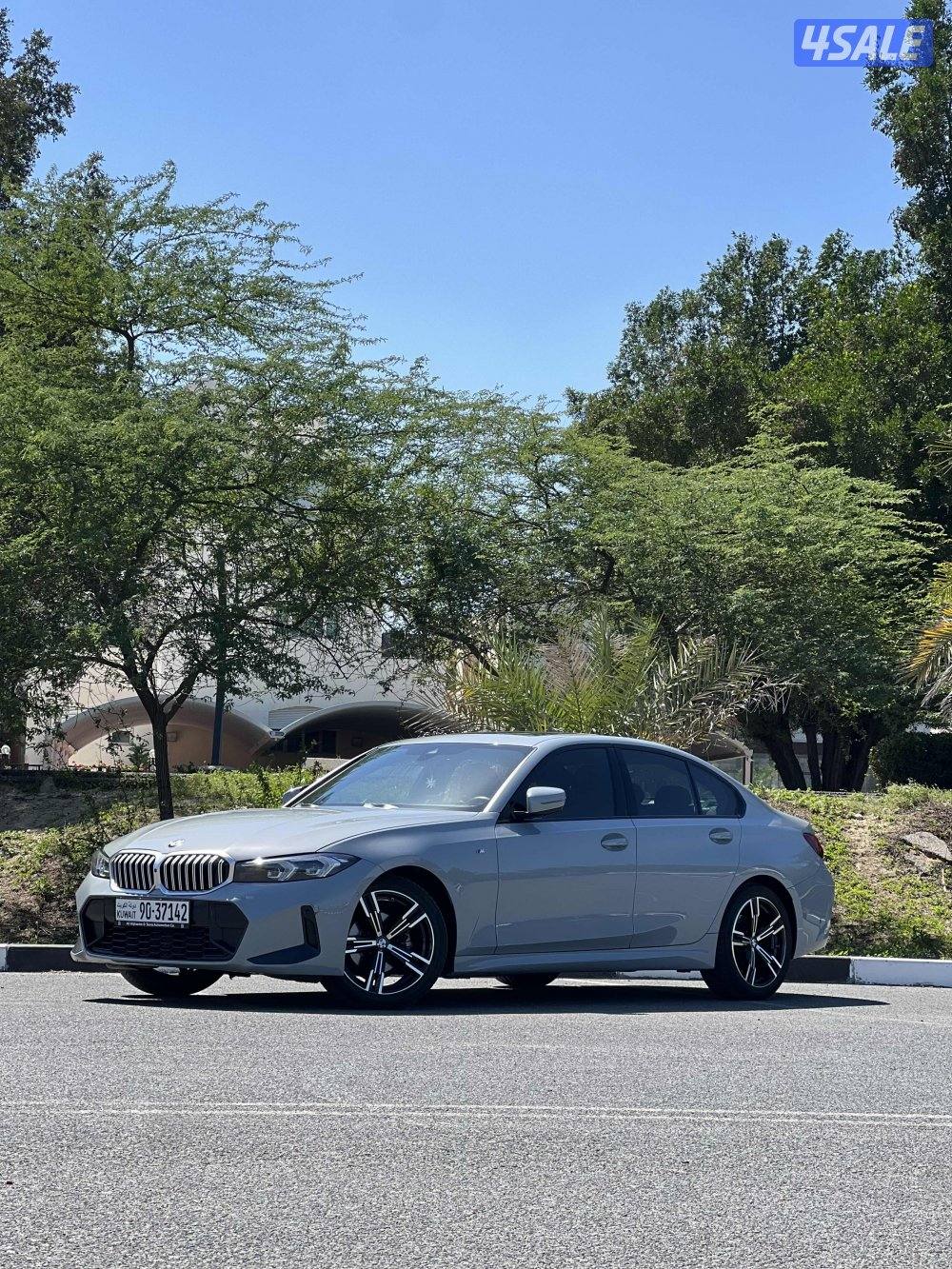 بي ام دبليو 318i موديل 20252