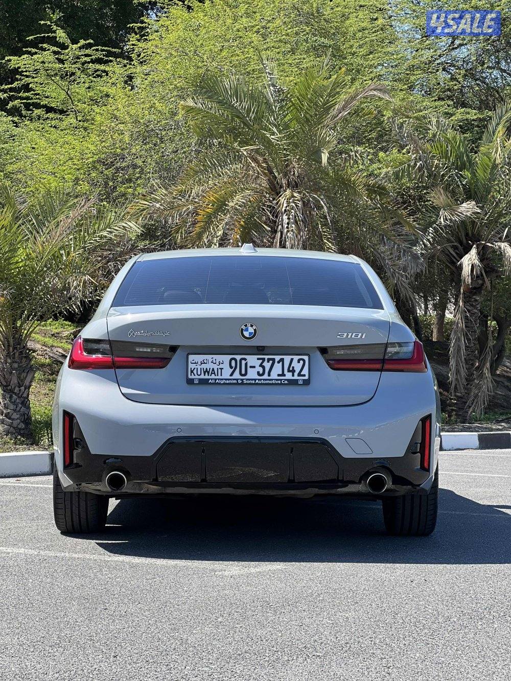 بي ام دبليو 318i موديل 20257
