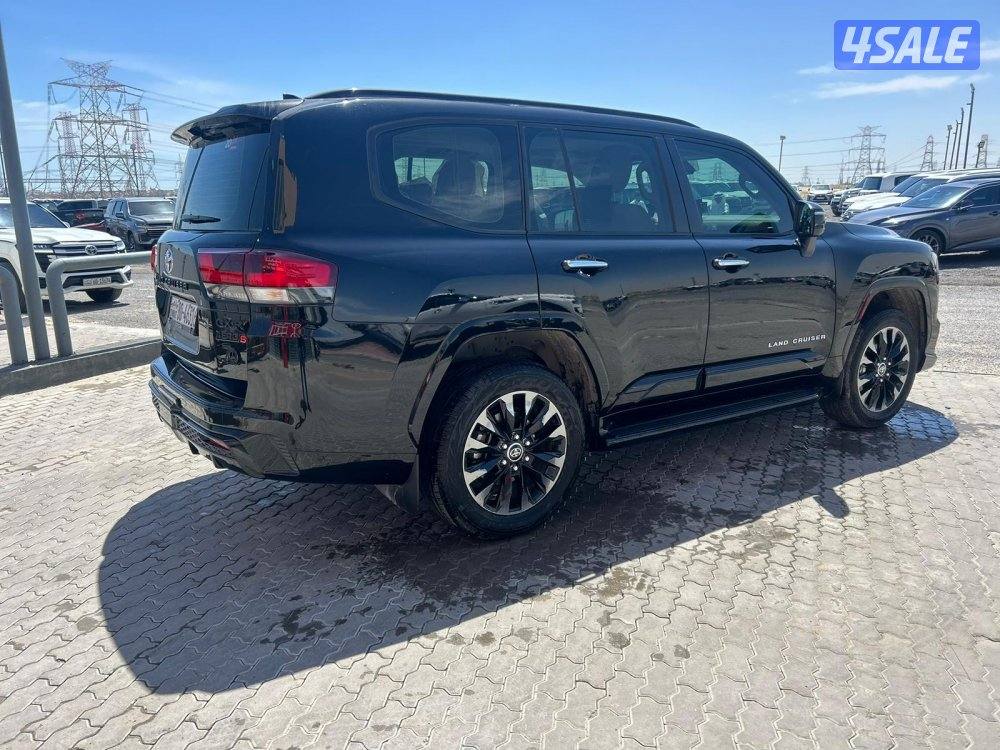 تويوتا لاند كروزر GX.R AEROs  twin turbo.V6 موديل 2024 ماشى 32.000 k.m3