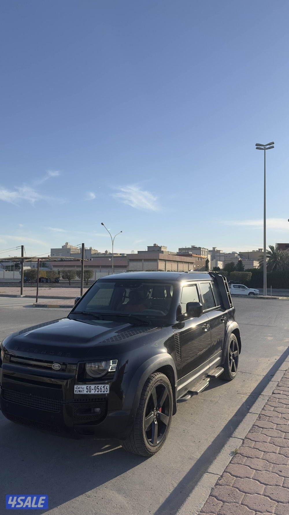 ديفندر اعلى فئه شرط الفحص قير مكينه شاصي بدي 6سلندر تيربو ماشي200الف0