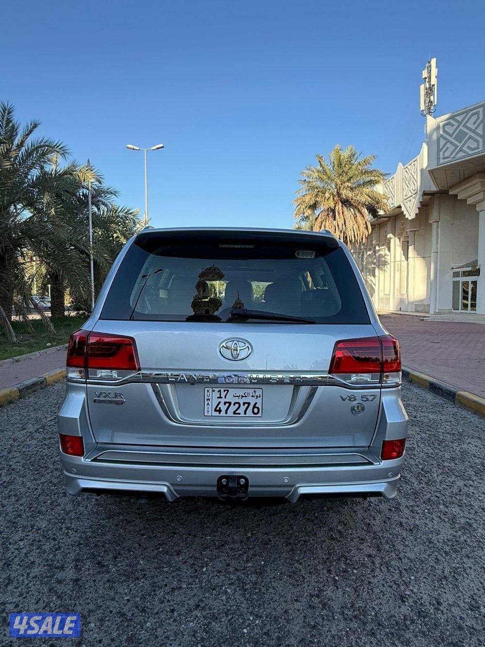 لاند كروز VXRSالساير 2020 بحاله نادره عداد 113 الف8