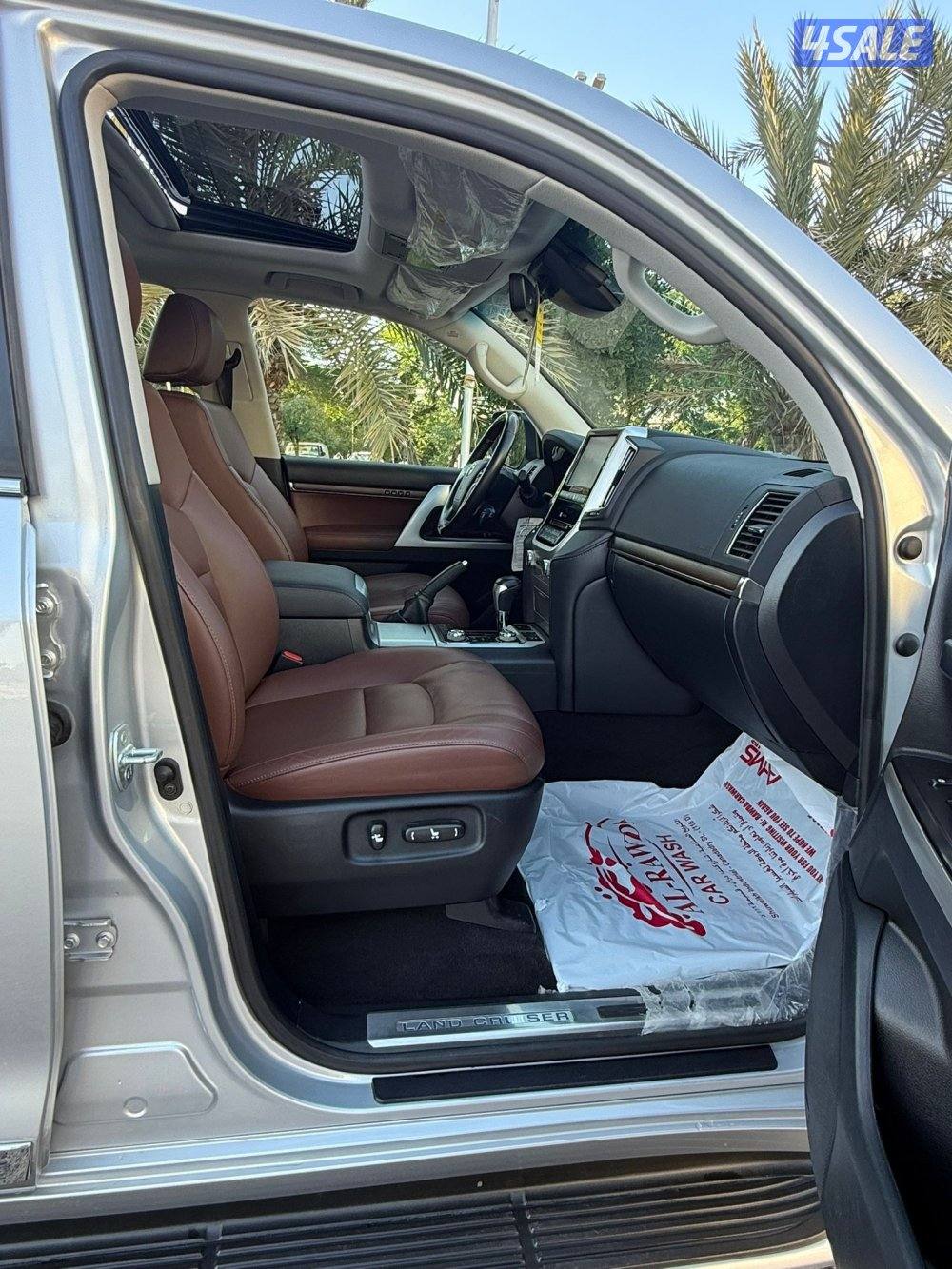 لاند كروز VXRSالساير 2020 بحاله نادره عداد 113 الف11