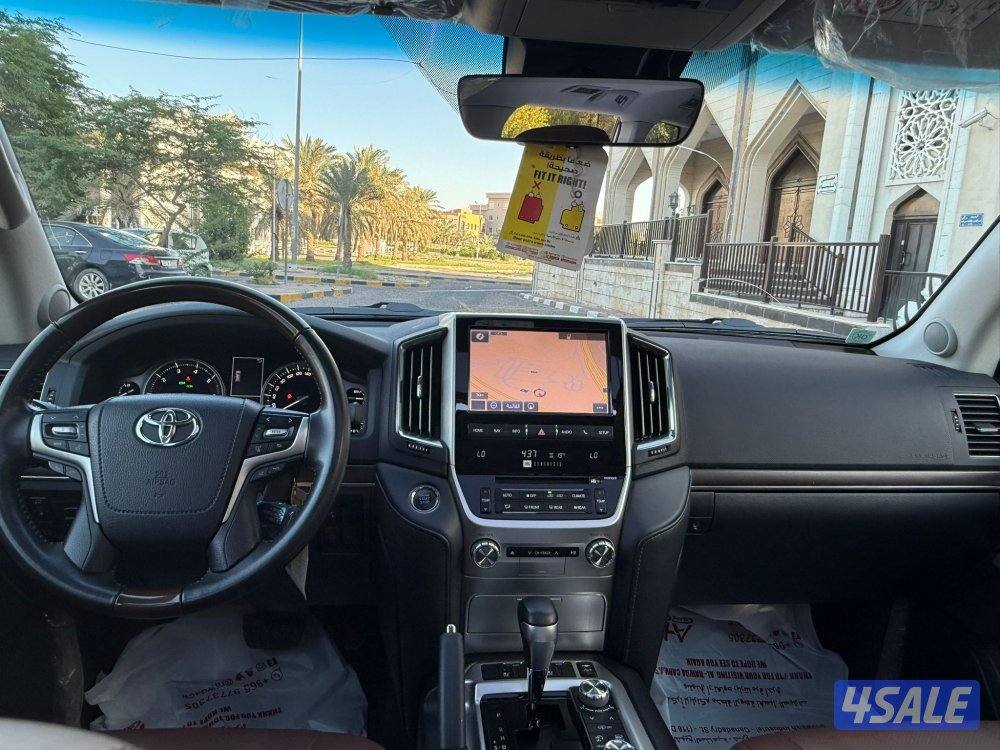 لاند كروز VXRSالساير 2020 بحاله نادره عداد 113 الف15