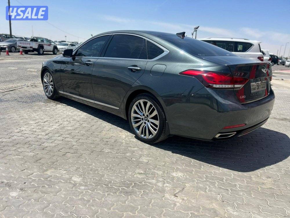 جينيسس G80 موديل 2019 ماشى 150.000 k.m  وارد الكويت .صبغ وكالة  شاشة2