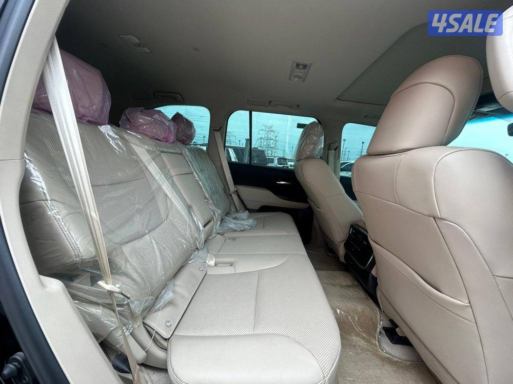 تويوتا لاند كروزر GX.R AERO موديل 2024 ماشى 52.000 k.m  وارد الساير4