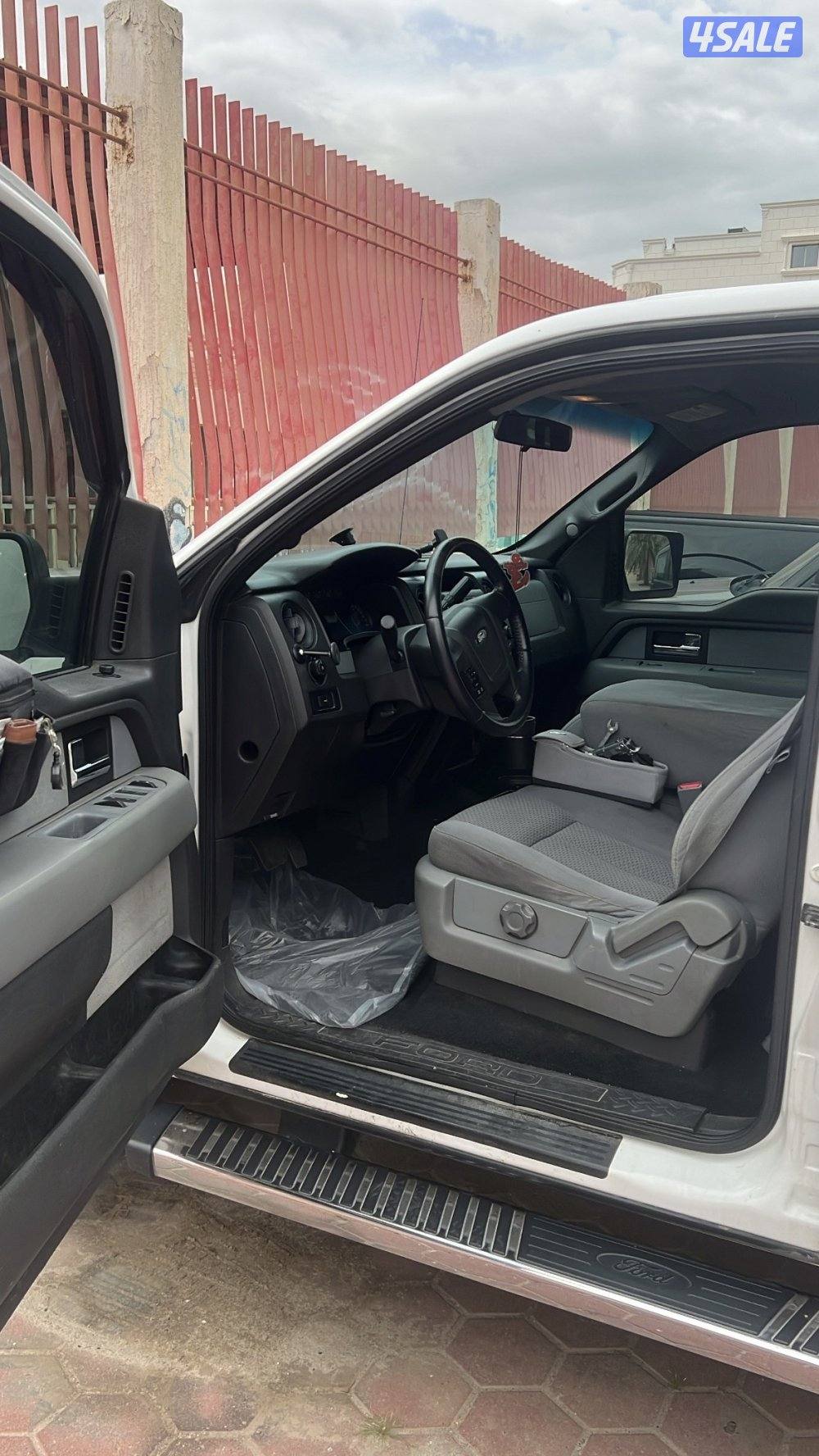 للبيع وانيت فورد4