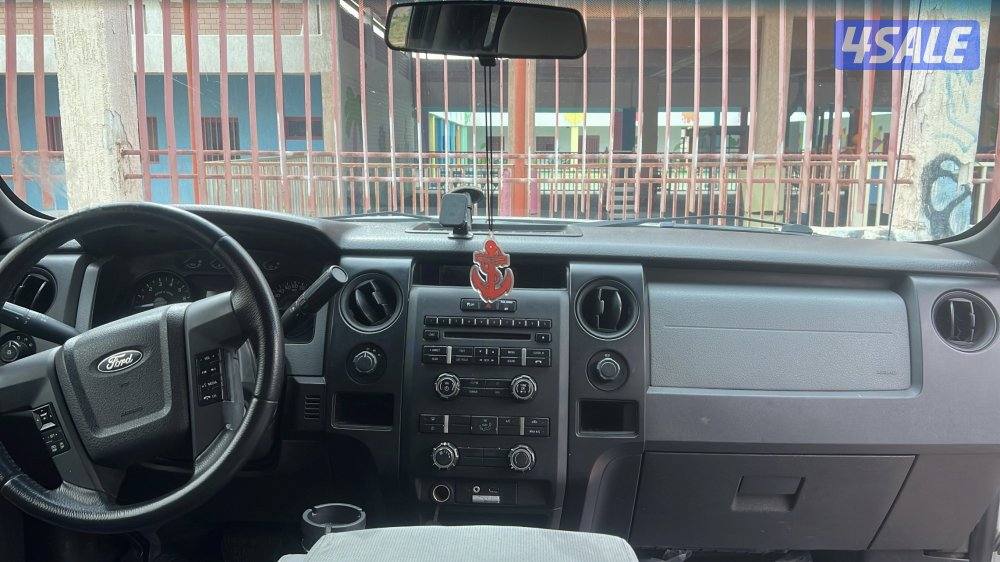 للبيع وانيت فورد7