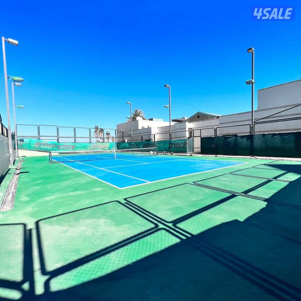 شقة نصف مفروشة إطلالة بحرية مباشرة للإيجار في بنيد القار5