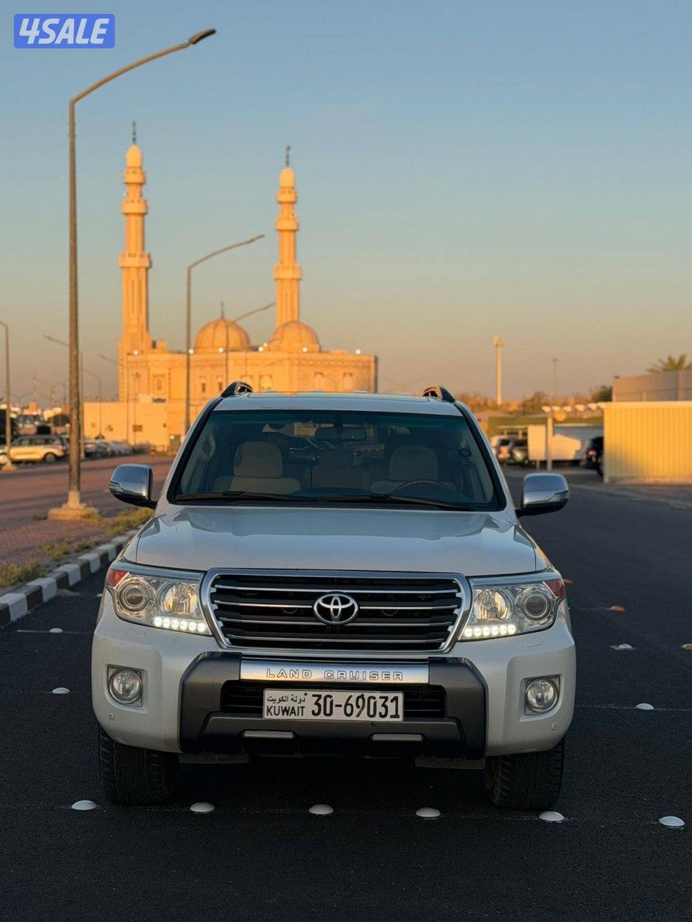 للبيع لاند كروزر 20141