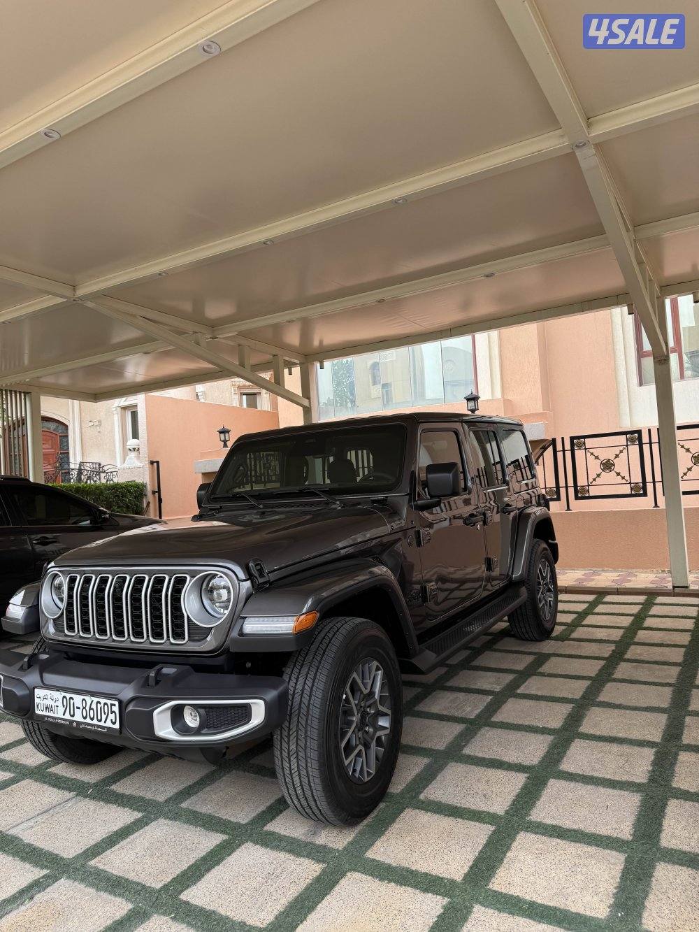 للبيع جيب رانقلر sahara جديد0