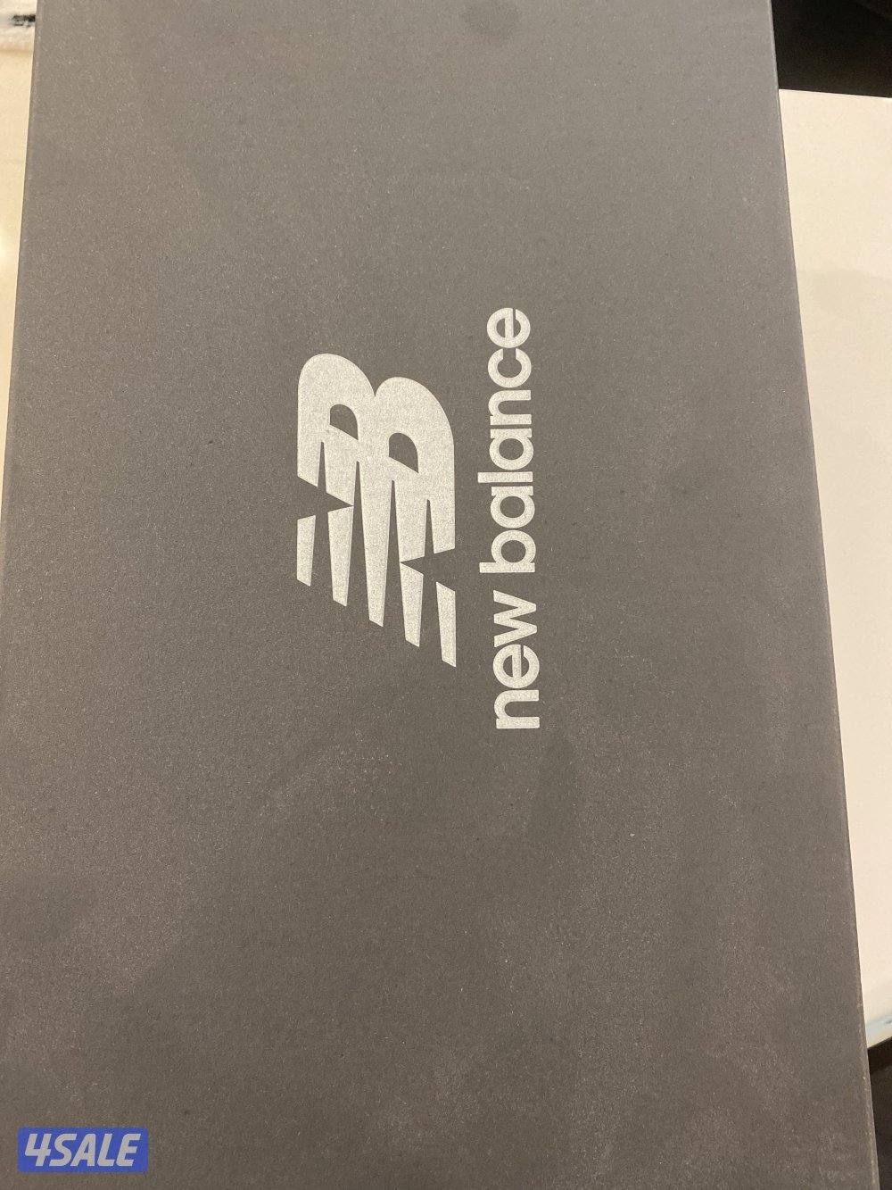 حذاء نيوبالنس0