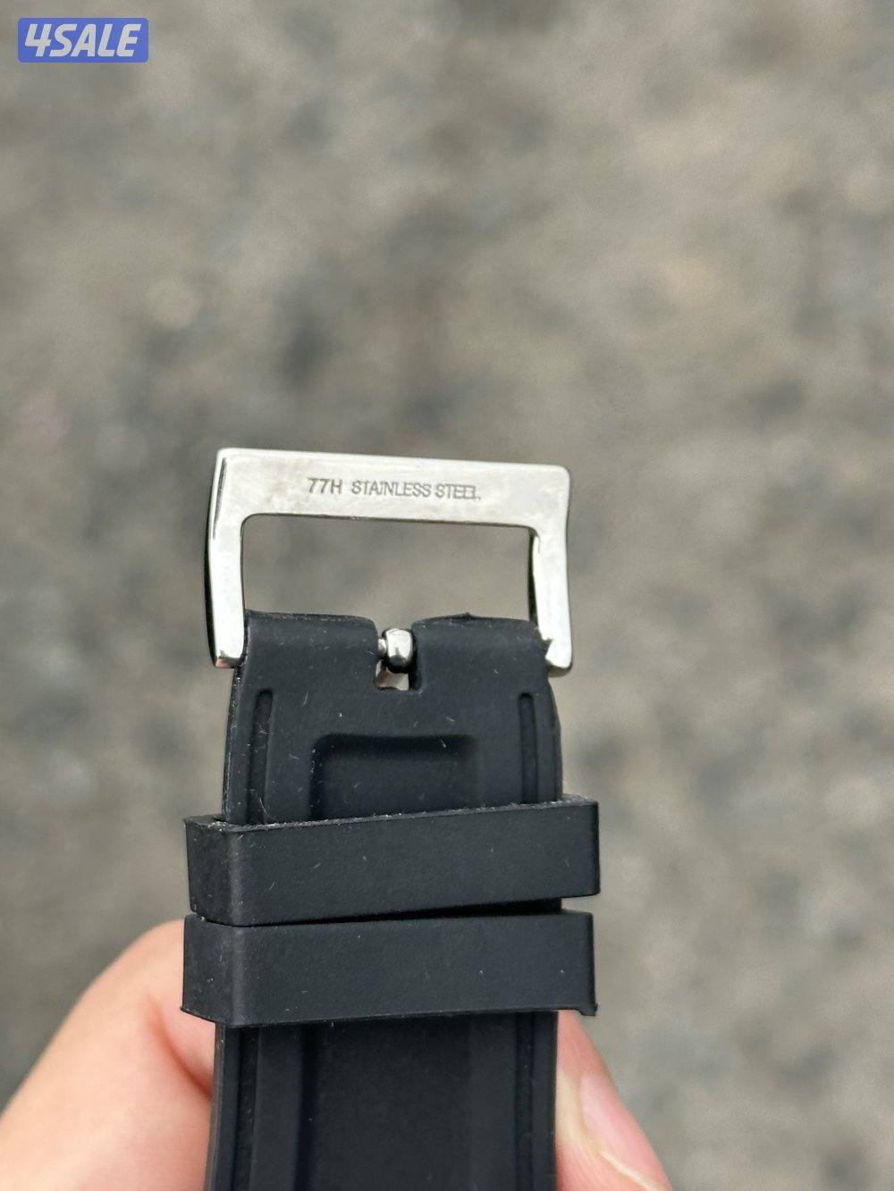 للبيع ساعه دولتشي ان غابانا3