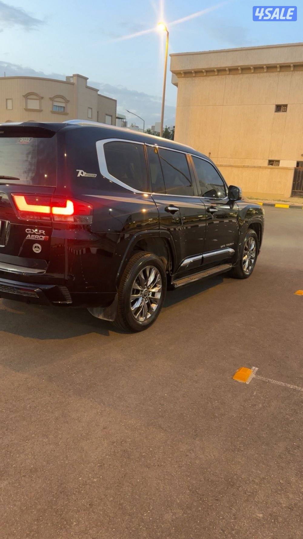 لاند كروز 20223