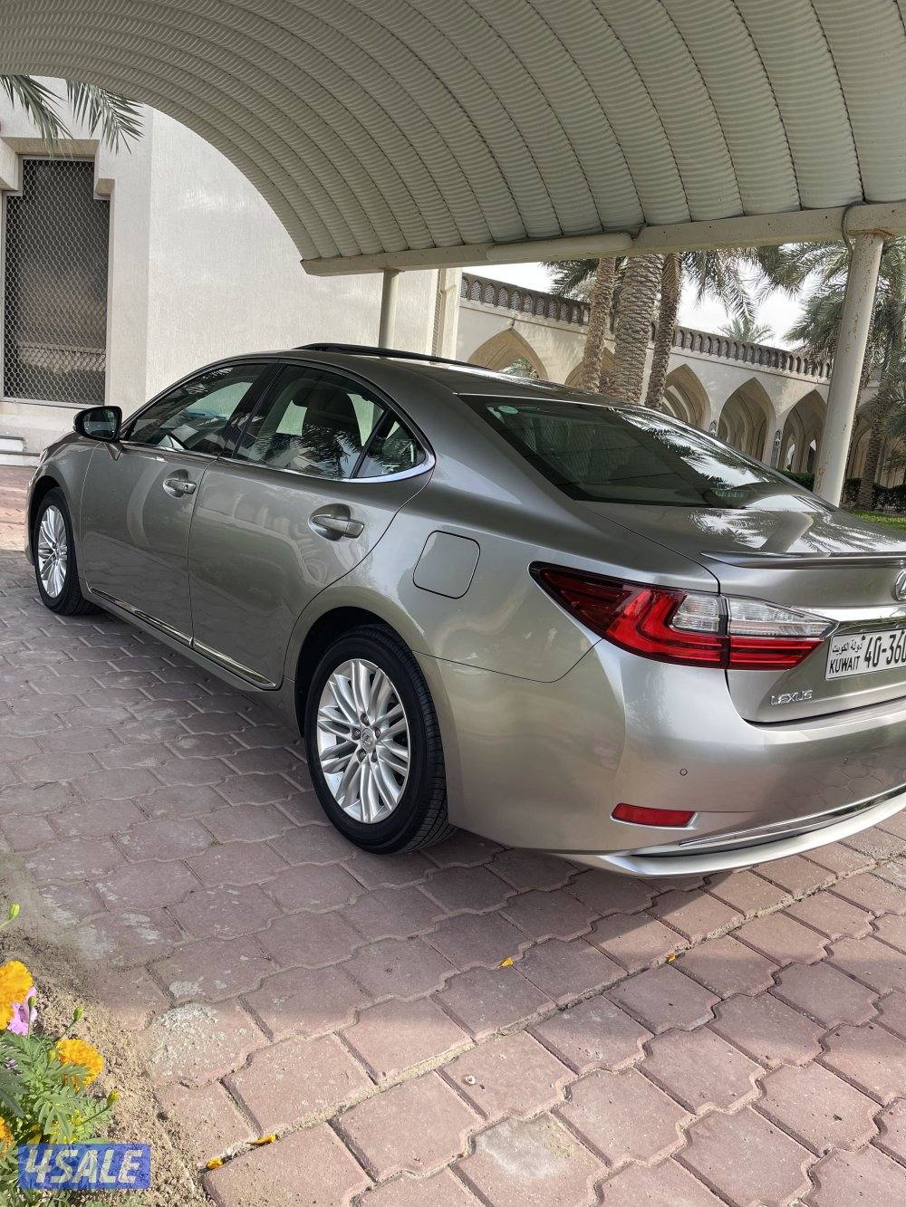 للبيع لكزس 2017 ES3509