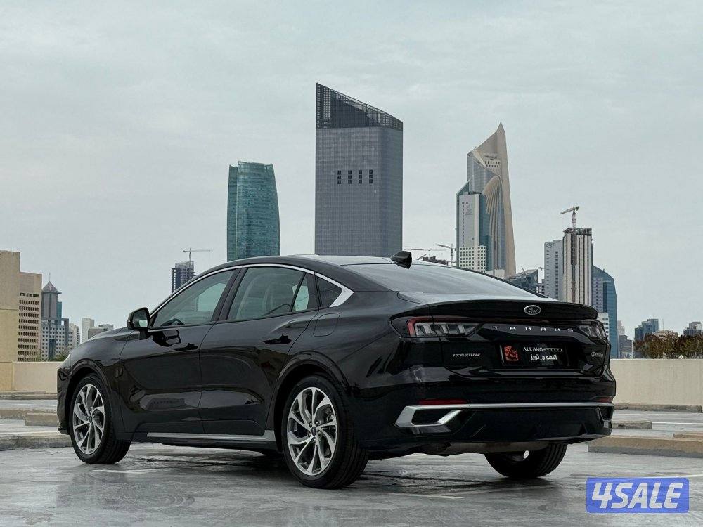 فورد توروسITANUM موديل2026 عداد24الف وارد الغانم تحت الكفاله ،2
