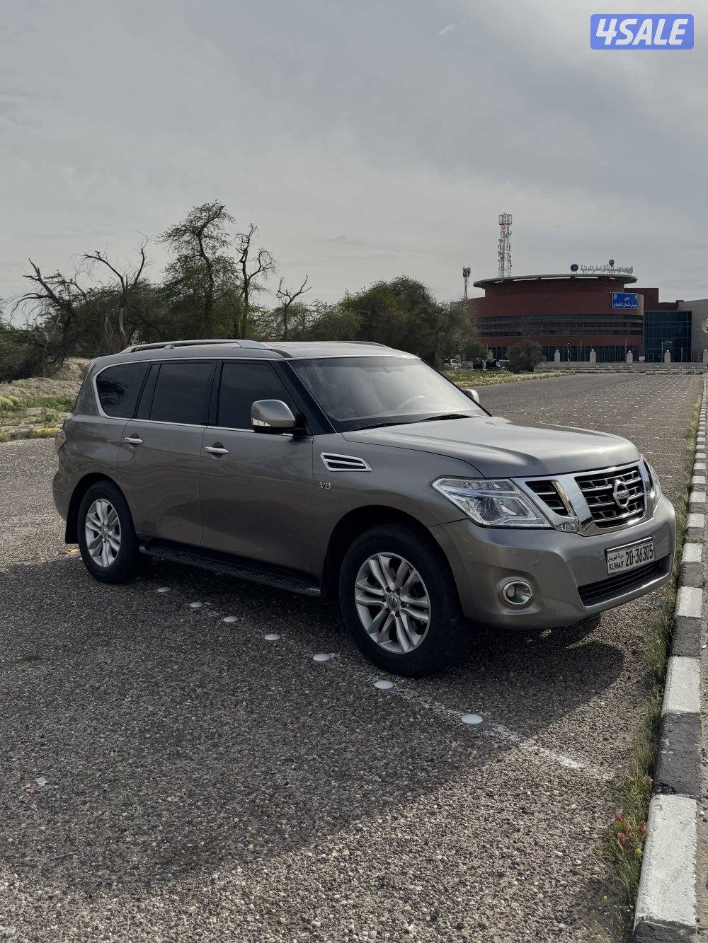 للبيع باترول 2012 LE 4002