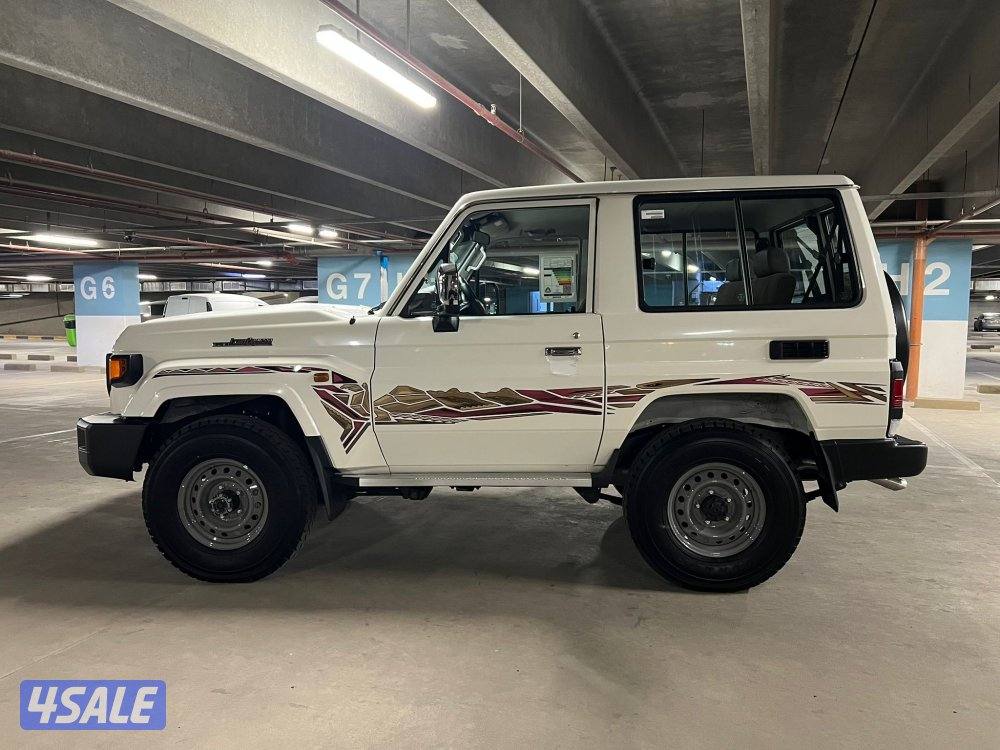 تويوتا لاند كروزر ربع ديزل موديل 2025 اصفار1