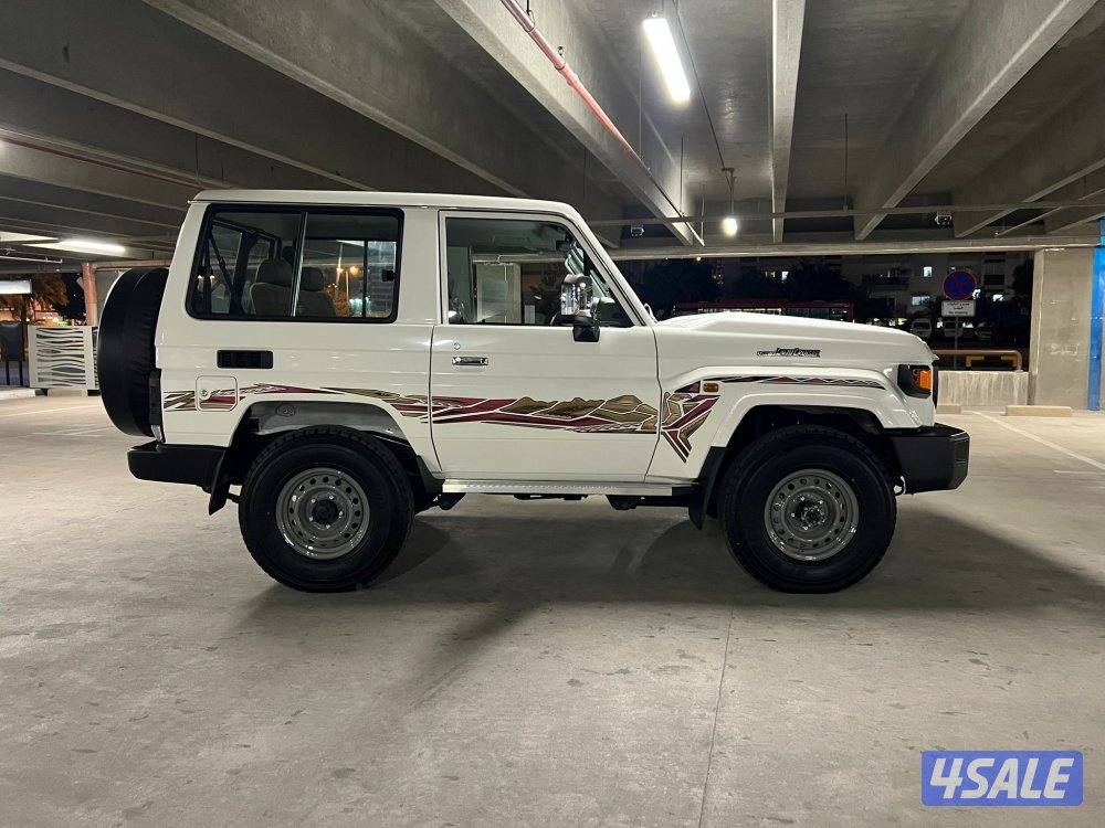 تويوتا لاند كروزر ربع ديزل موديل 2025 اصفار3