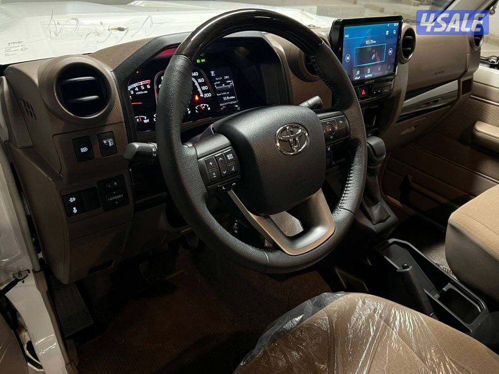 تويوتا لاند كروزر ربع ديزل موديل 2025 اصفار9