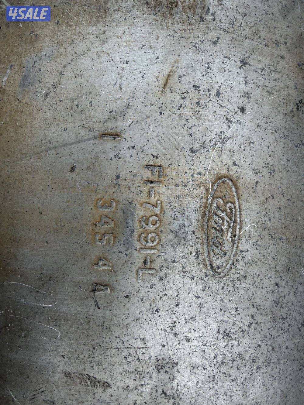 دبات موستنق1