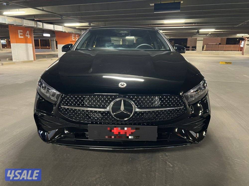 مرسيدس A200 موديل 2025 اصفار5