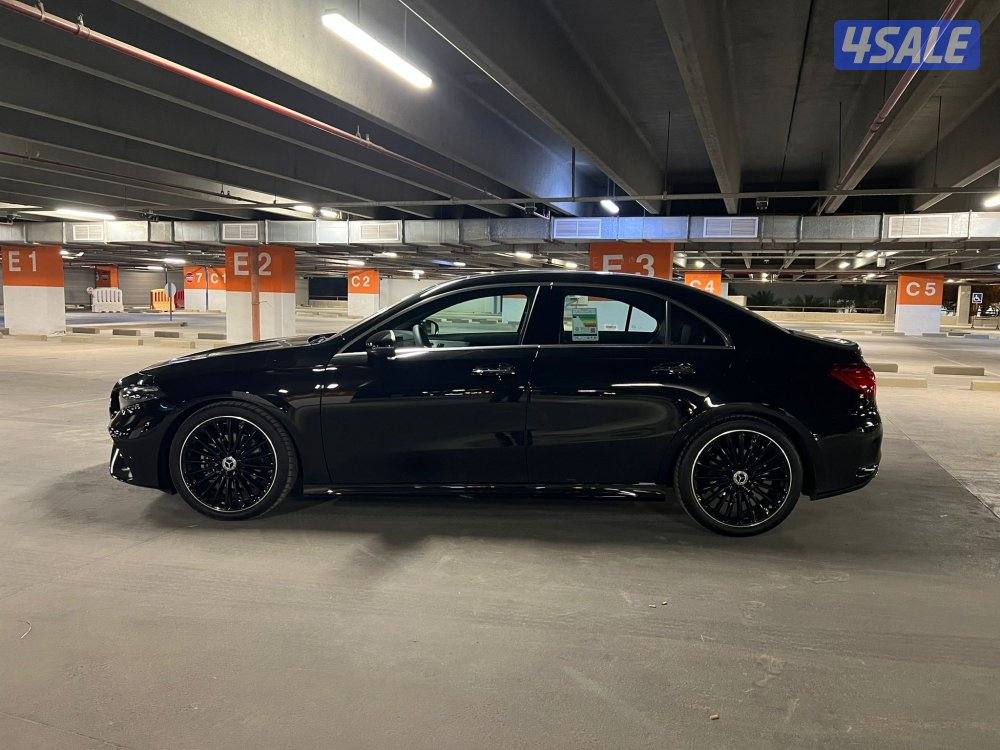 مرسيدس A200 موديل 2025 اصفار7