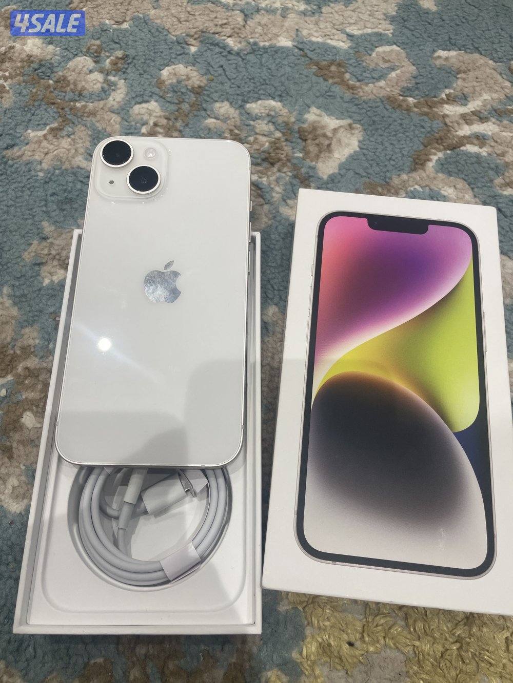 للبيع ايفون 14 عادي جديد بطاريه 100 ومعا كفاله سنه من الغانم 128 جيجا6