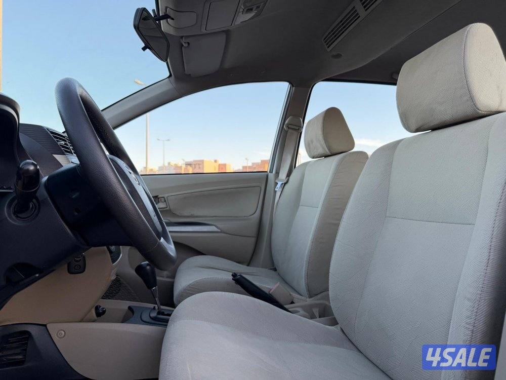 للبيع افانزا موديل 2015 وارد الساير4