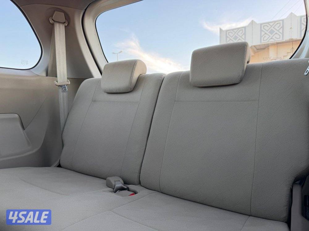 للبيع افانزا موديل 2015 وارد الساير10