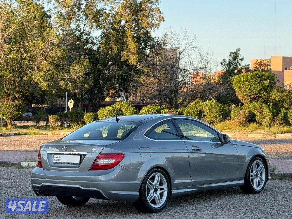 للبيع مرسيدس C250 موديل 2015 وارد البشر2