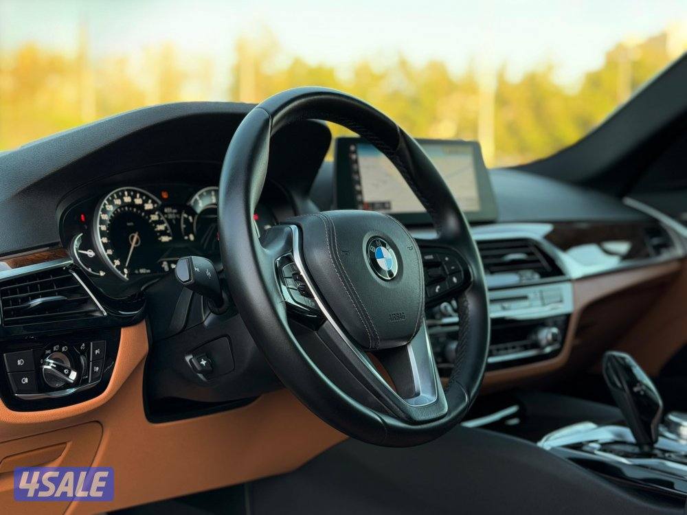 للبيع BMW520i موديل 2019 وارد الغانم تحت الكفاله بحالة الوكاله7