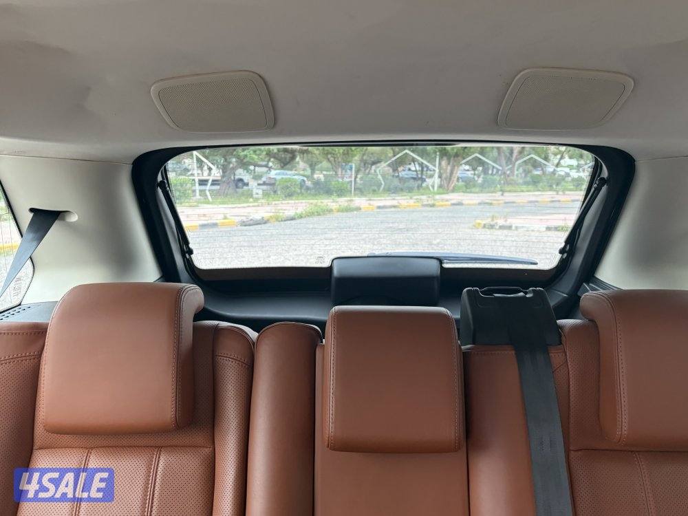 رنج روفر سبورت حاله نادره عداد ٨٣ الف فقط  السعر  ٣٧٠٠ قابل بالمعقول6