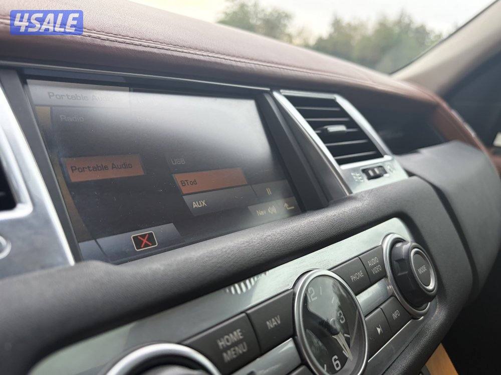 رنج روفر سبورت حاله نادره عداد ٨٣ الف فقط  السعر  ٣٧٠٠ قابل بالمعقول12