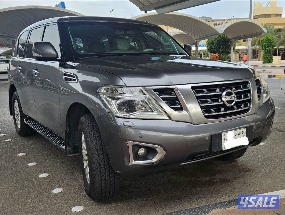 نيسان باترول LE المكينة الكبيرة 8 سلندر0