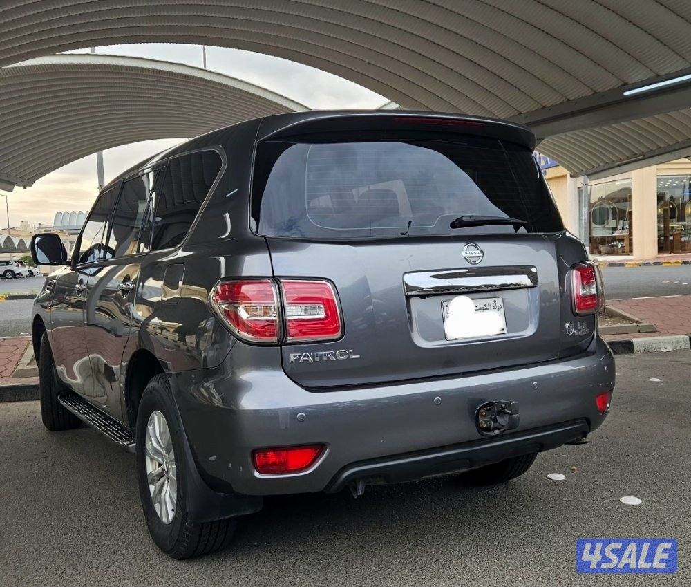 نيسان باترول LE المكينة الكبيرة 8 سلندر5