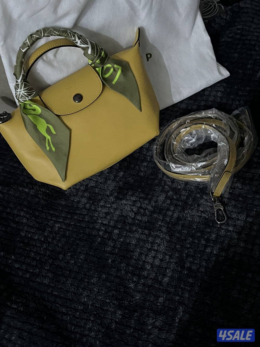 للبيع جنطة "غير مستعملة"1