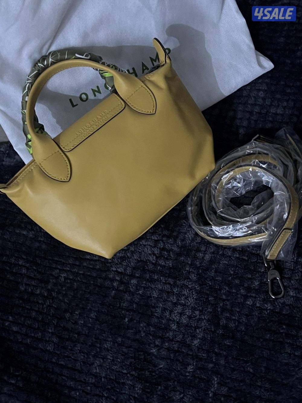 للبيع جنطة "غير مستعملة"2