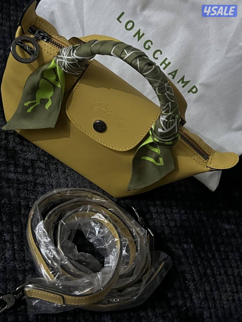 للبيع جنطة "غير مستعملة"3