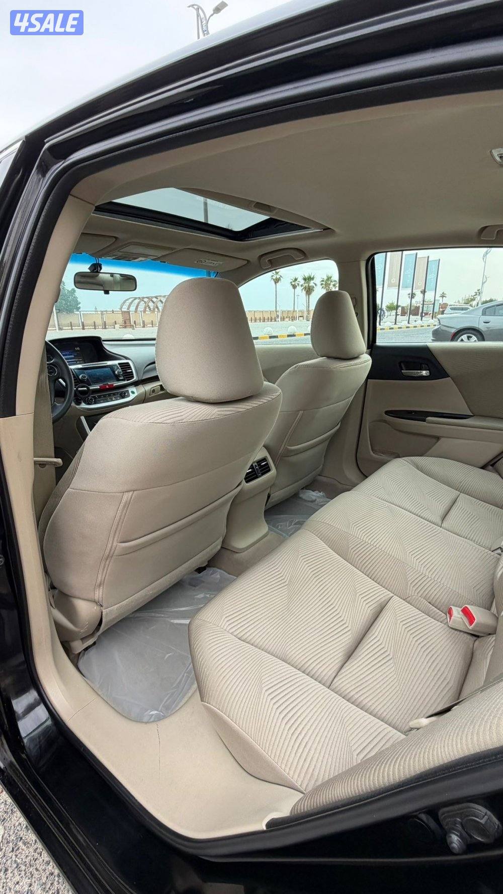 هوندا اكورد موديل 2014 / بحاله ممتازه8