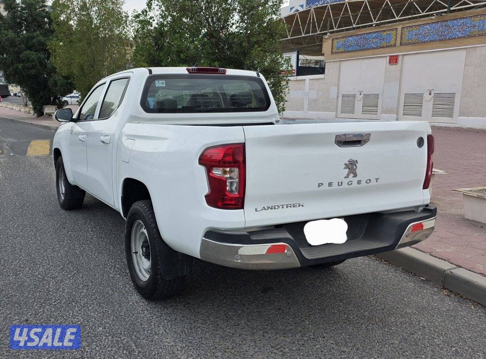 وانيت بيجو 2023 اوتوماتيك2