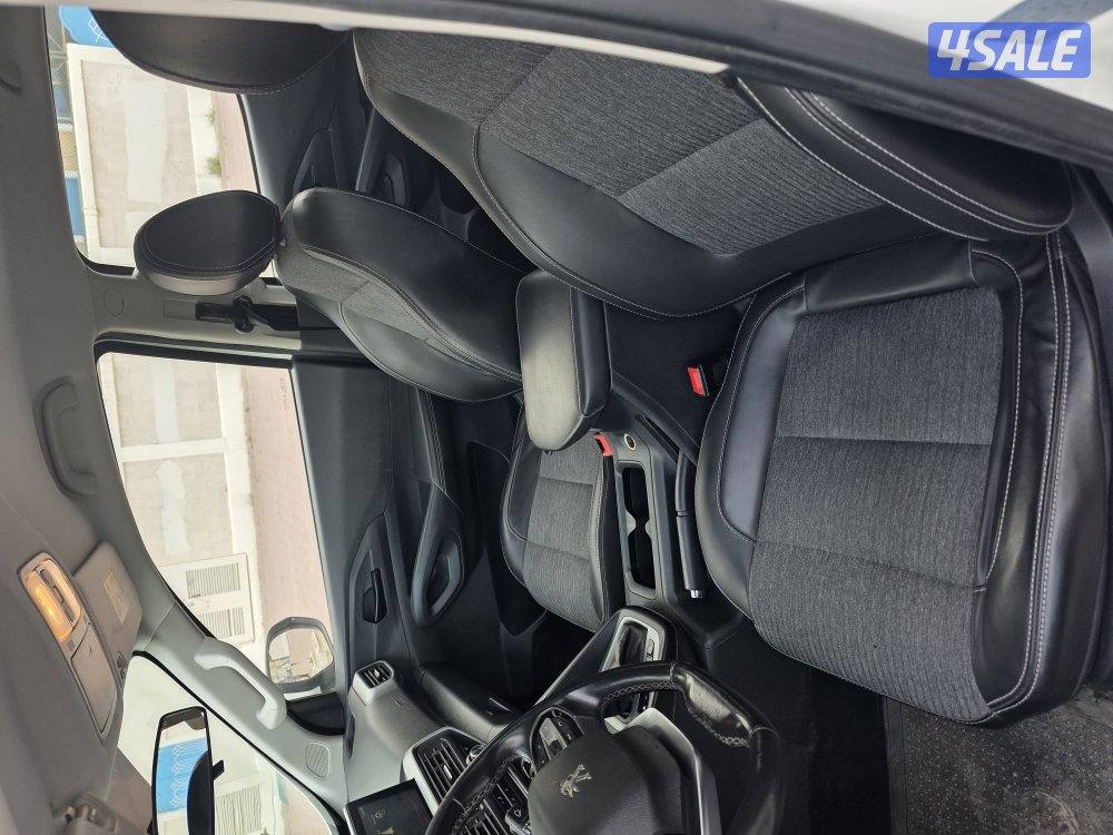 وانيت بيجو 2023 اوتوماتيك5