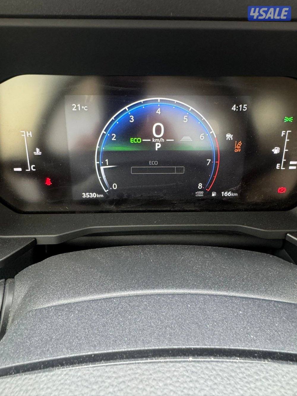 برادو TX الساير 2025 الساير بحاله الوكاله عداد 3500 كيلو شبه اصفار9