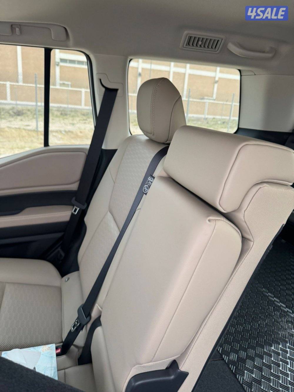 برادو TX الساير 2025 الساير بحاله الوكاله عداد 3500 كيلو شبه اصفار10