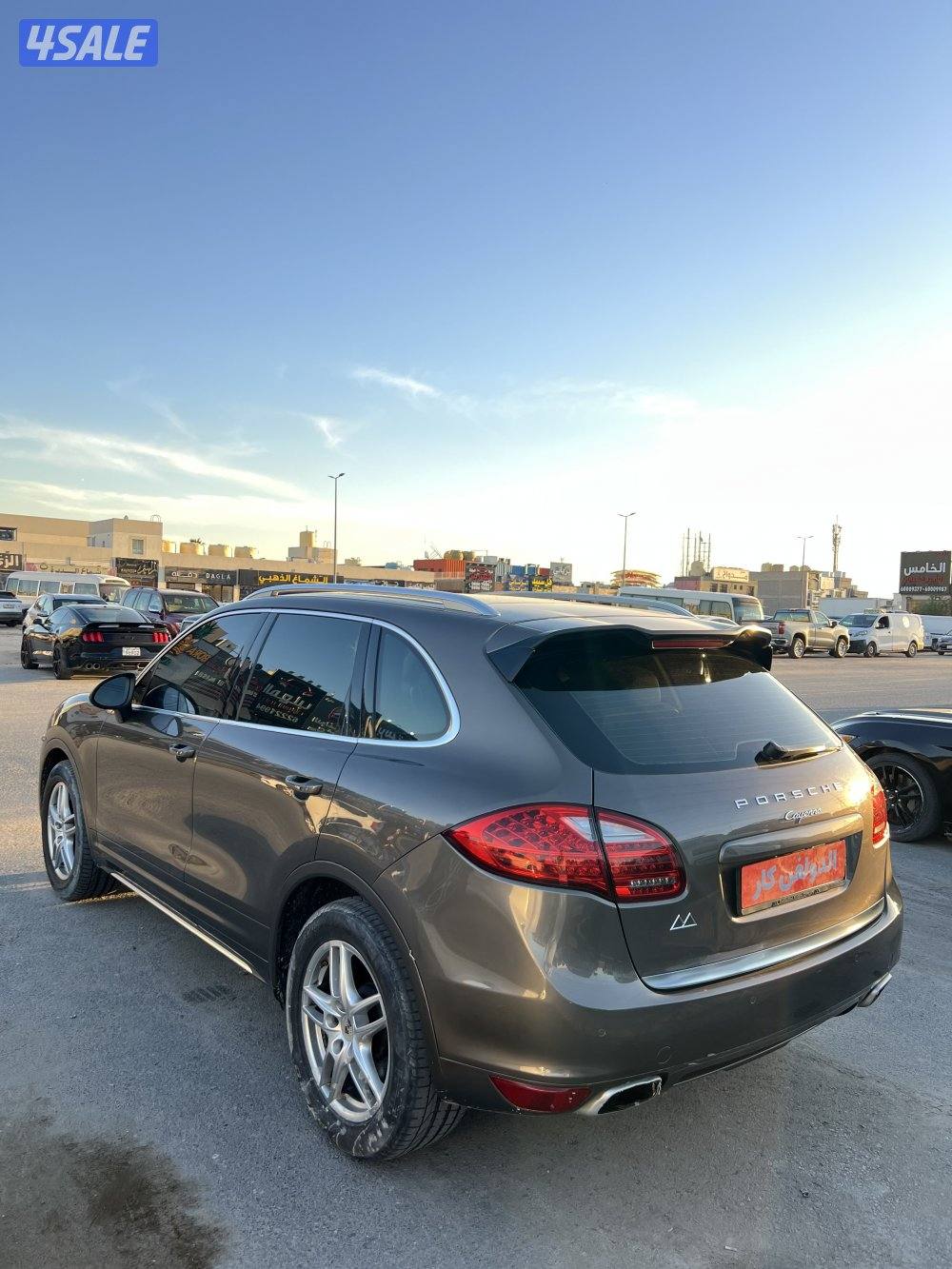 بورش كاين 20123